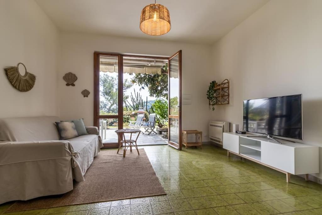 Il Giardino Tra Cielo E Mare Apartment ปอร์โตเวเนเร ภายนอก รูปภาพ