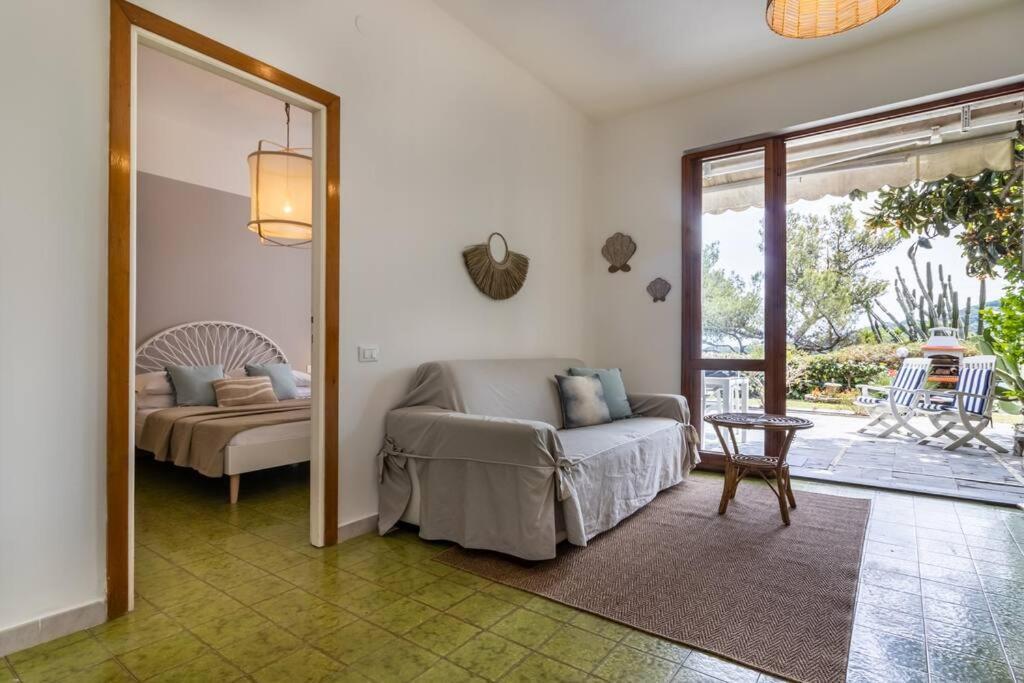 Il Giardino Tra Cielo E Mare Apartment ปอร์โตเวเนเร ภายนอก รูปภาพ